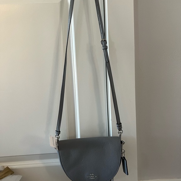 Small Granite Coach purse… New with Tags. Excellent Condition. - Picture 8 of 15